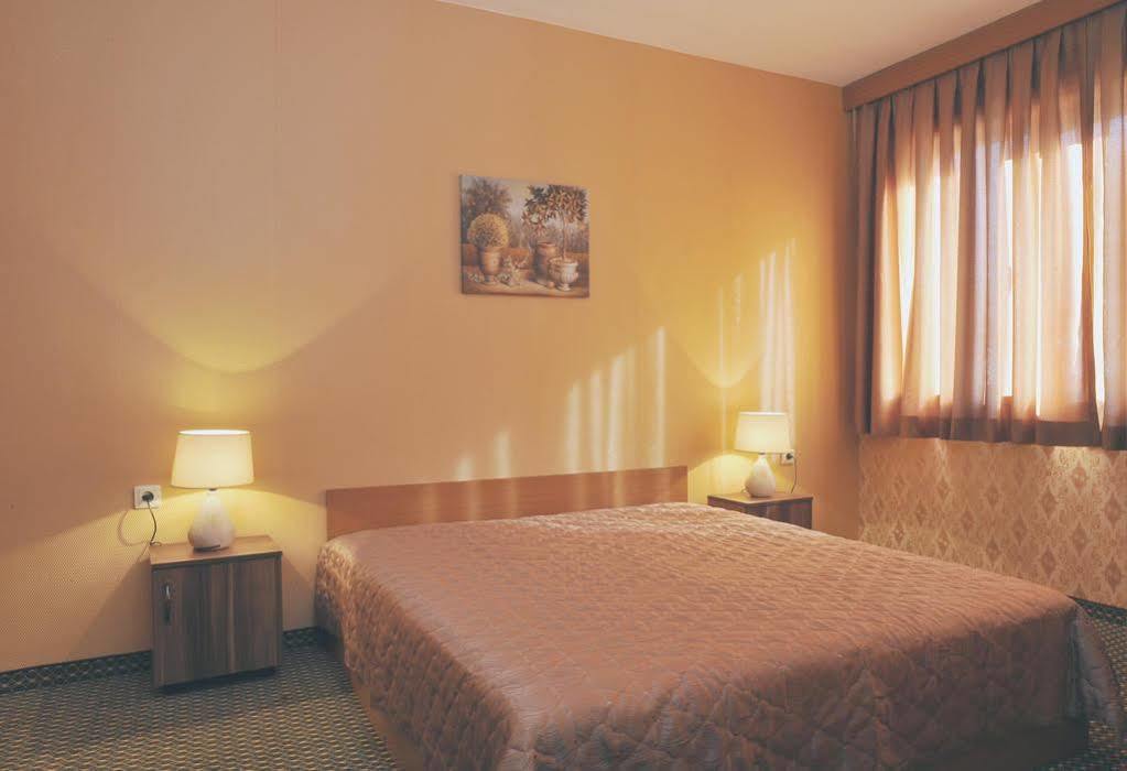 Rodopi Hotel Chaskowo Exterior foto